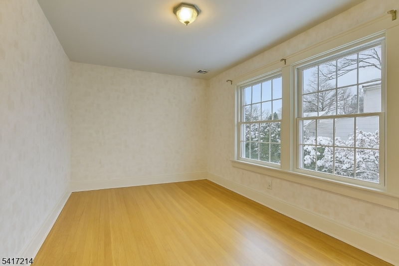 314 Knickerbocker Rd