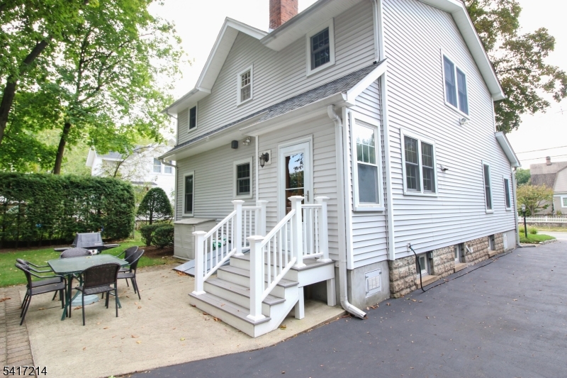314 Knickerbocker Rd