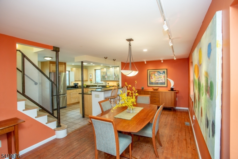 1714 Linvale-Harbourton R