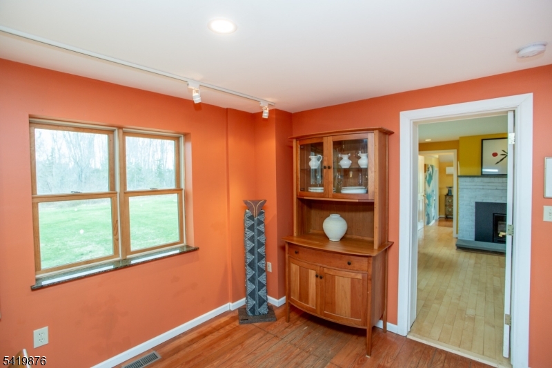 1714 Linvale-Harbourton R