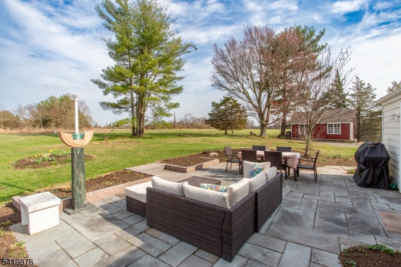 1714 Linvale-Harbourton R