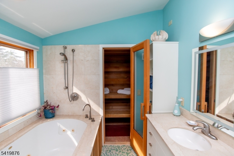 1714 Linvale-Harbourton R