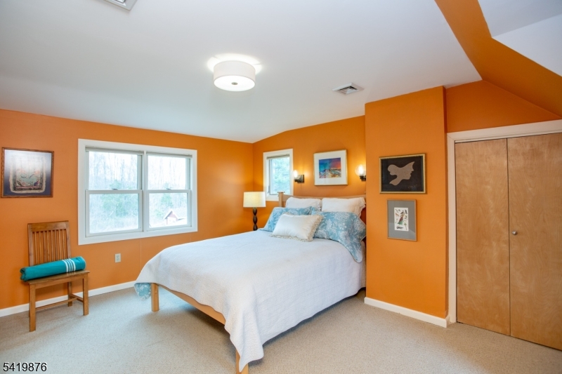1714 Linvale-Harbourton R
