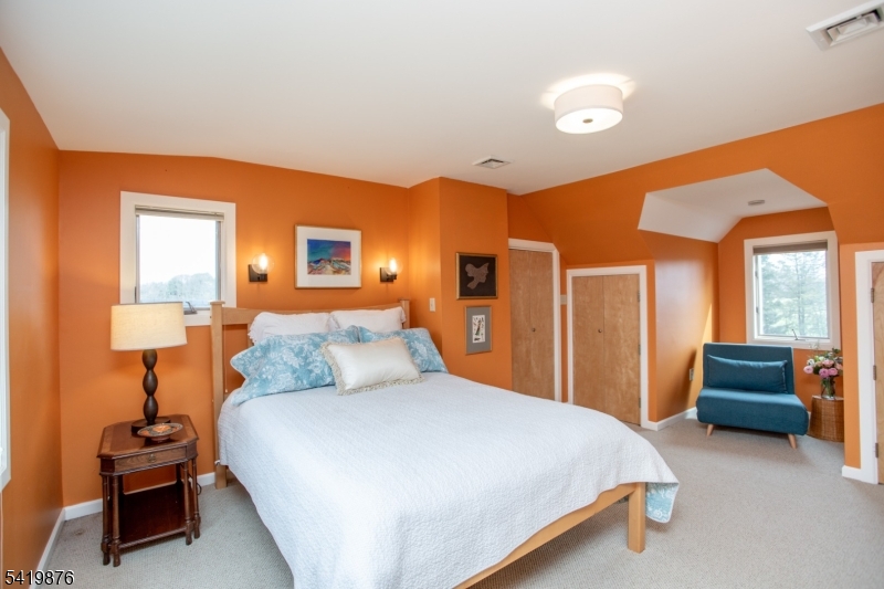 1714 Linvale-Harbourton R