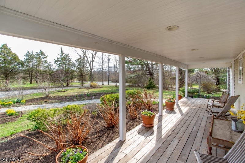 1714 Linvale-Harbourton R