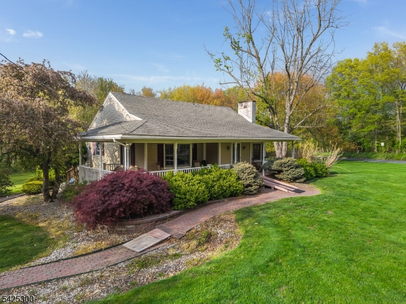 200 Mountain Rd