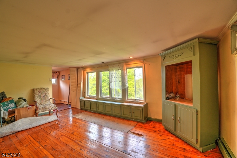 200 Mountain Rd