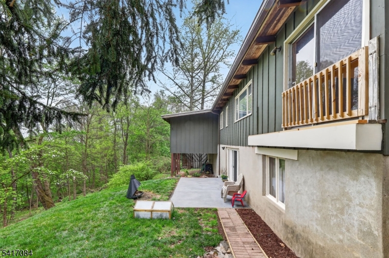 39 Skyline Dr