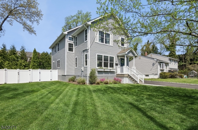 41 Milton Ave