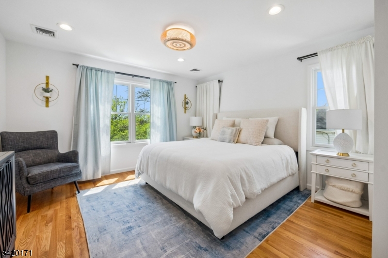 41 Milton Ave