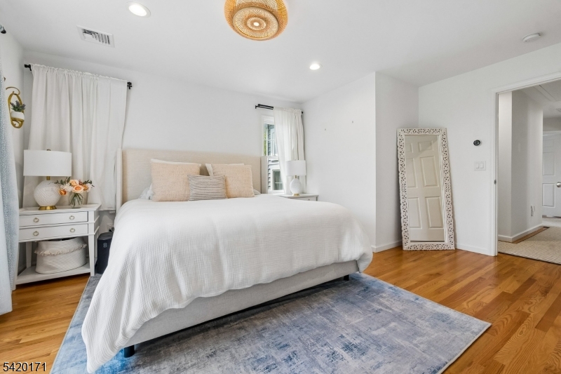 41 Milton Ave