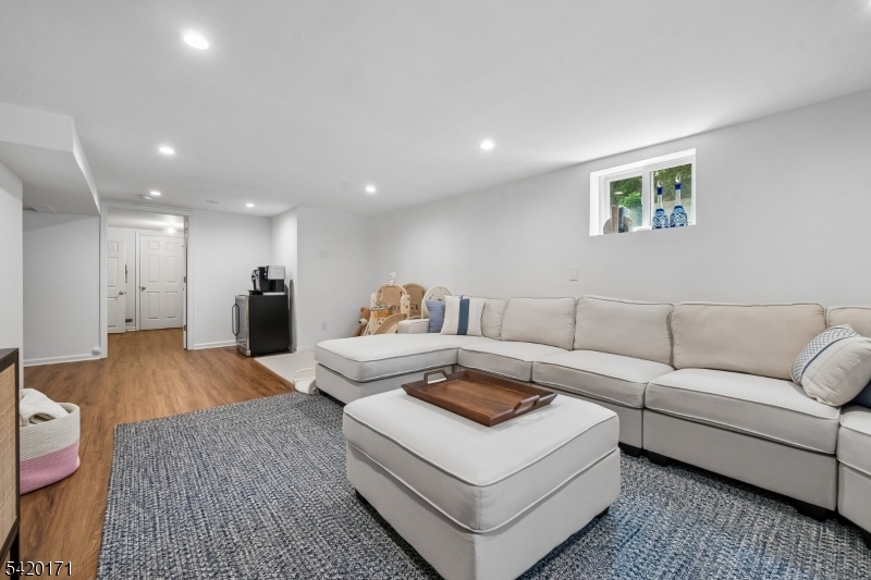 41 Milton Ave