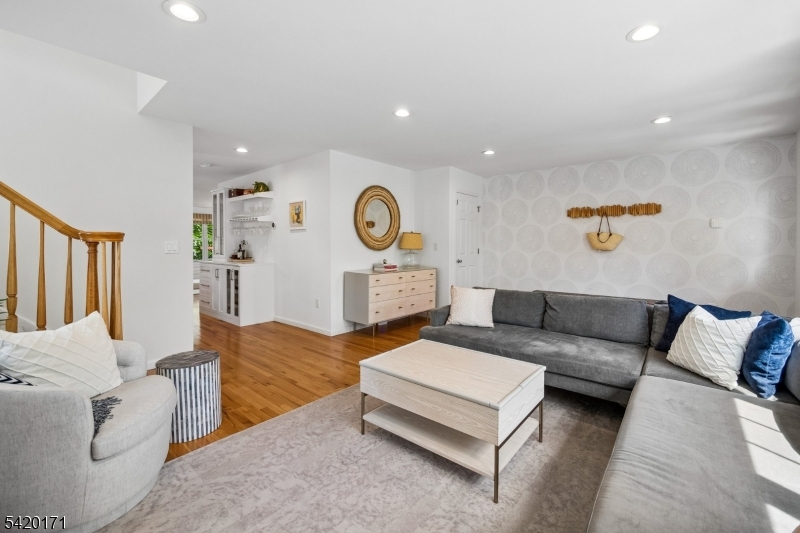 41 Milton Ave