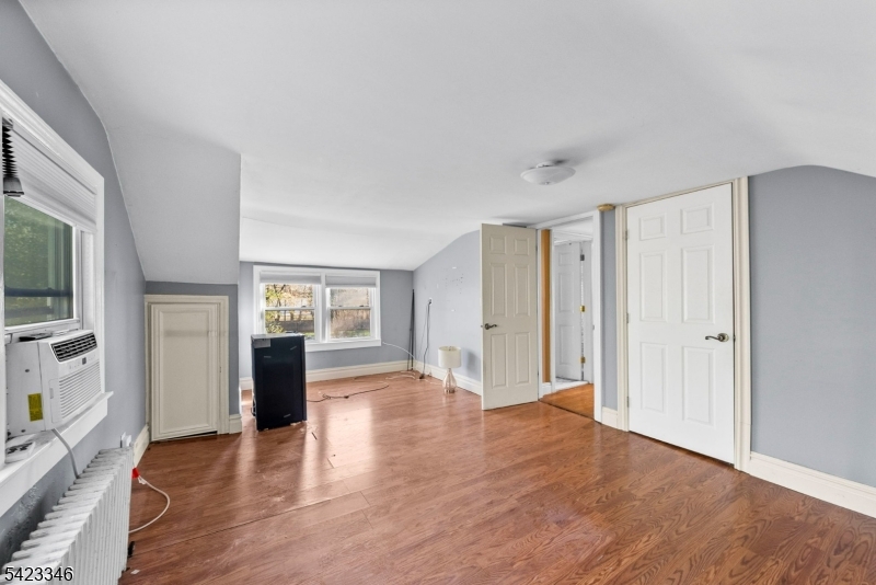1774 Amwell Rd