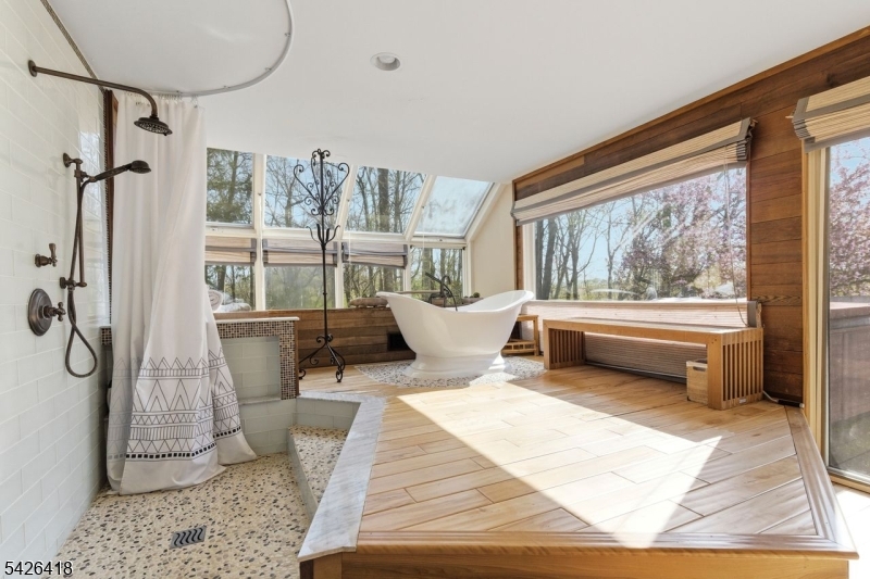 72 Washington Valley Rd