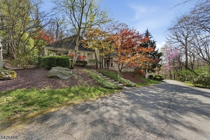 72 Washington Valley Rd