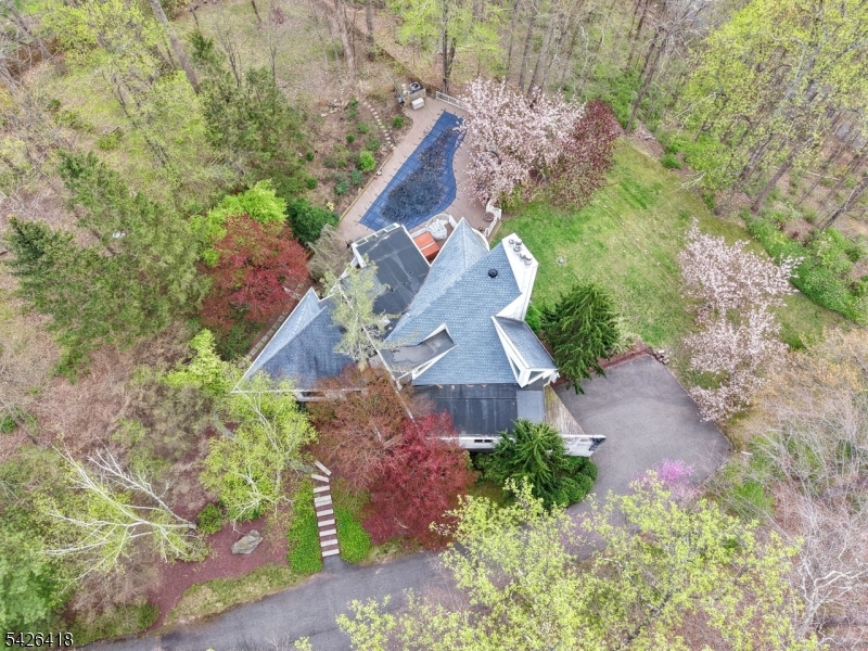 72 Washington Valley Rd