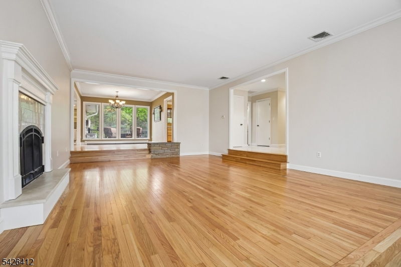 312 Lenox Ave