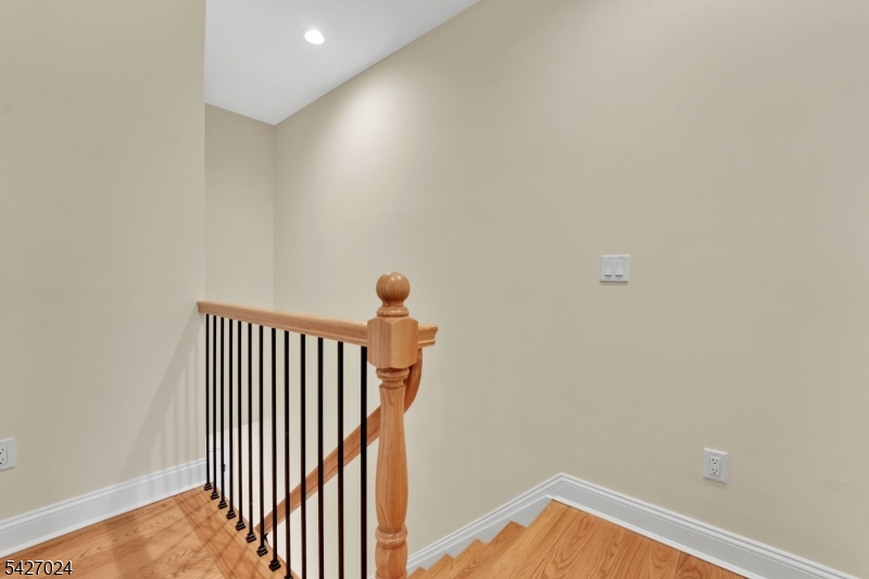 182 East 25th Street