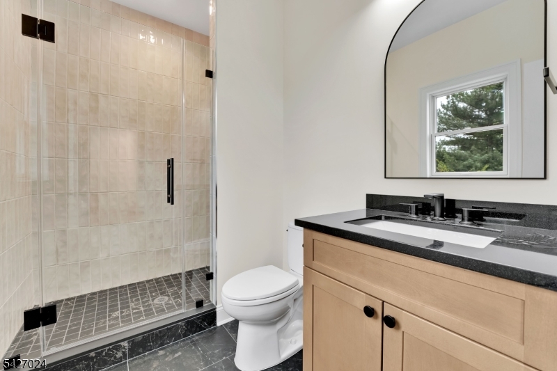 182 East 25th Street