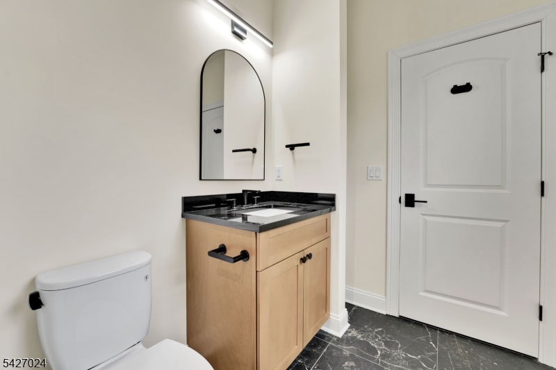 182 East 25th Street