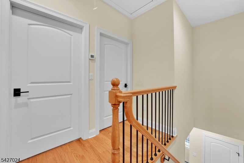 182 East 25th Street