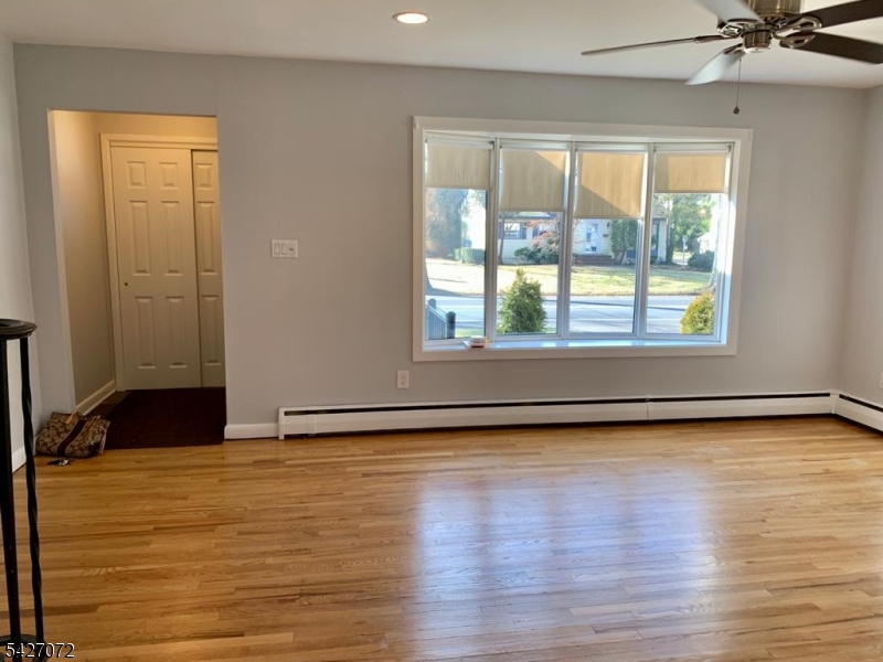 1609 Central Ave