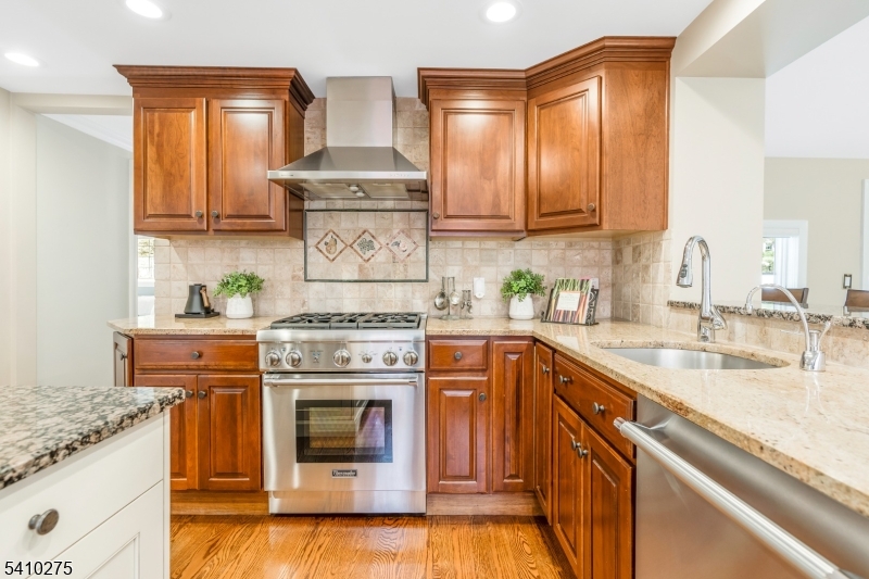 14 Childsworth Ave