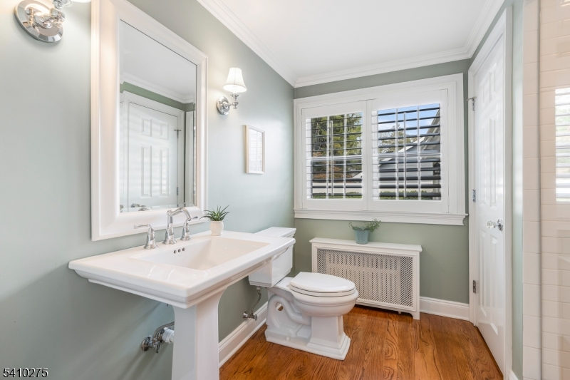 14 Childsworth Ave
