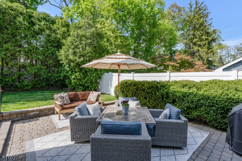 14 Childsworth Ave