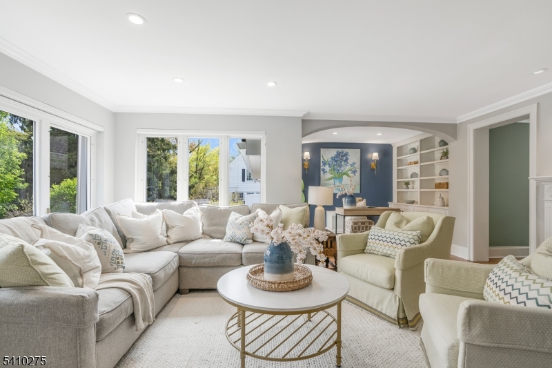 14 Childsworth Ave