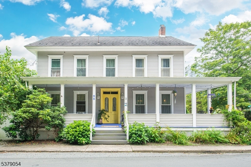 55 Valley St