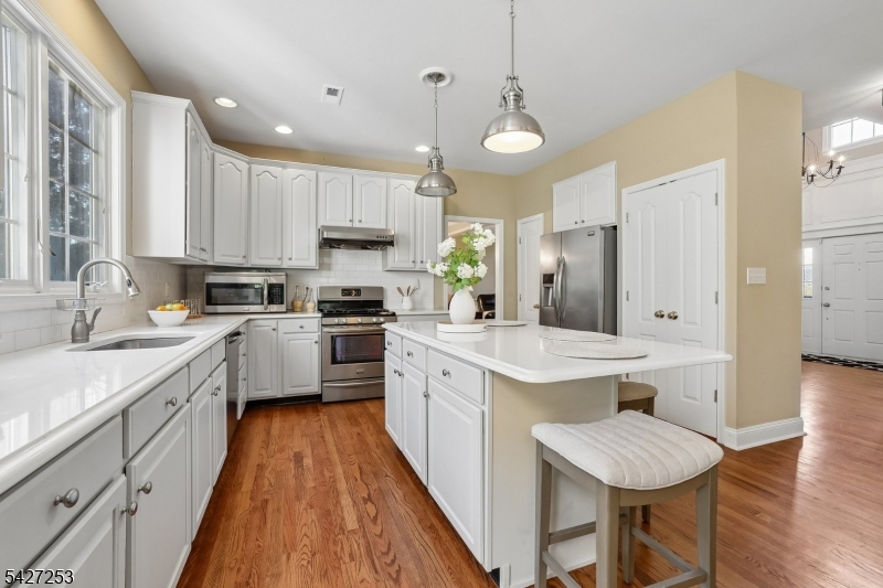 5 Hidden Valley Way