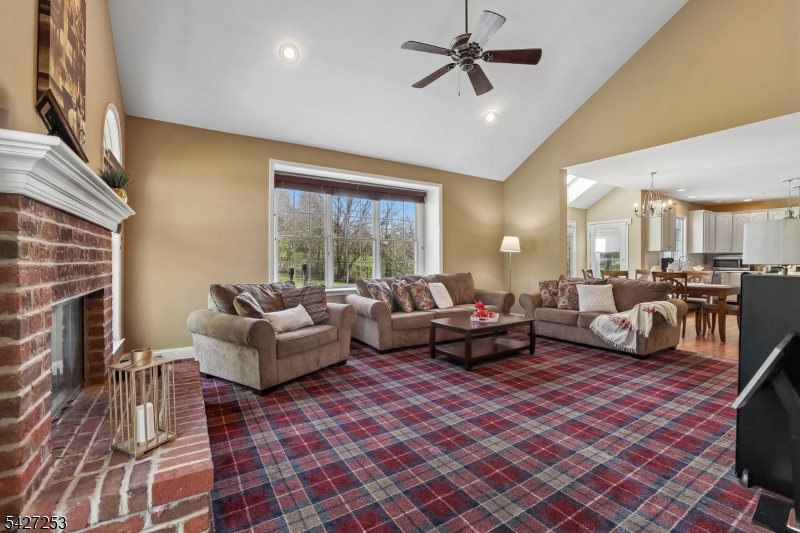 5 Hidden Valley Way