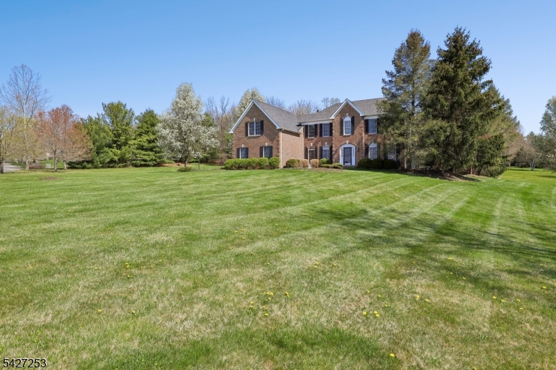 5 Hidden Valley Way