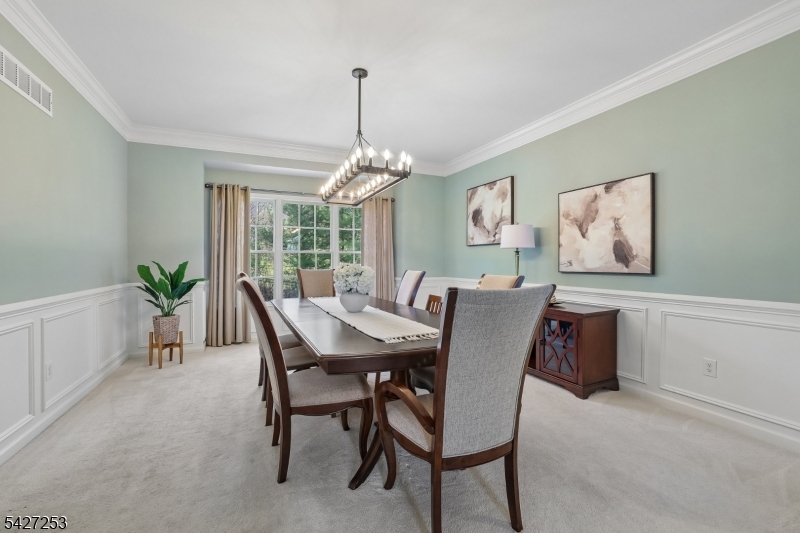 5 Hidden Valley Way