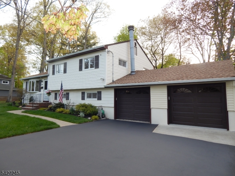 10 Lewis Rd