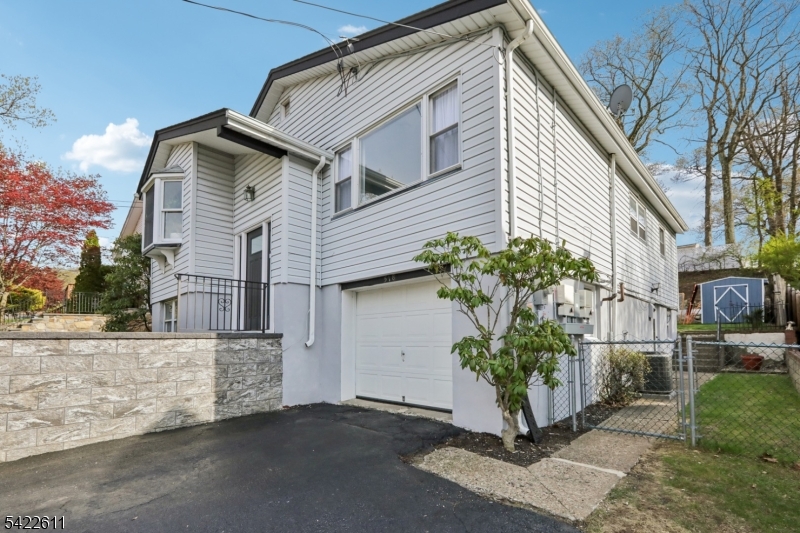 518 Edith Rd