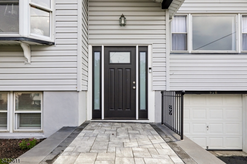 518 Edith Rd