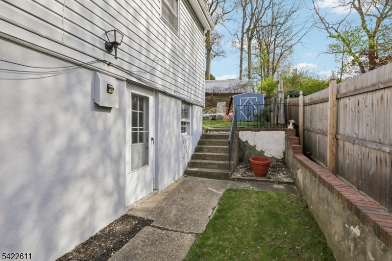 518 Edith Rd