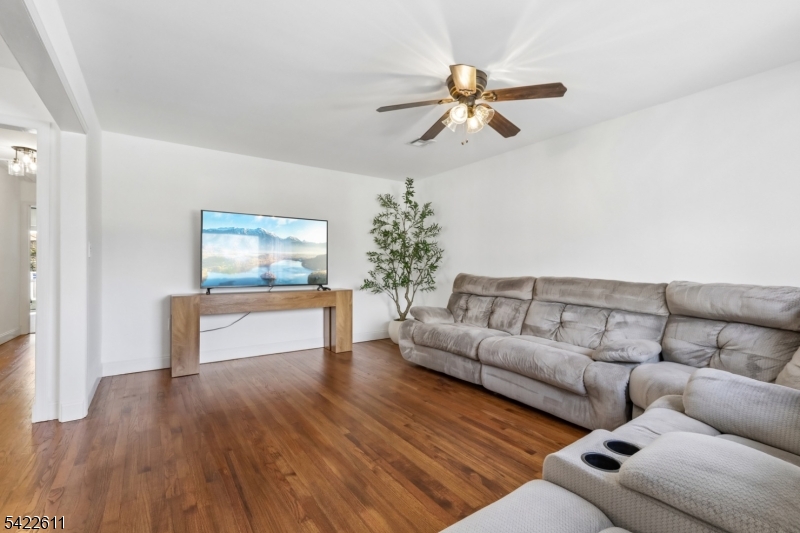 518 Edith Rd