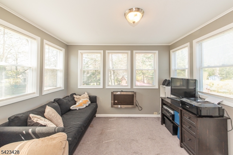 14 Green Dr