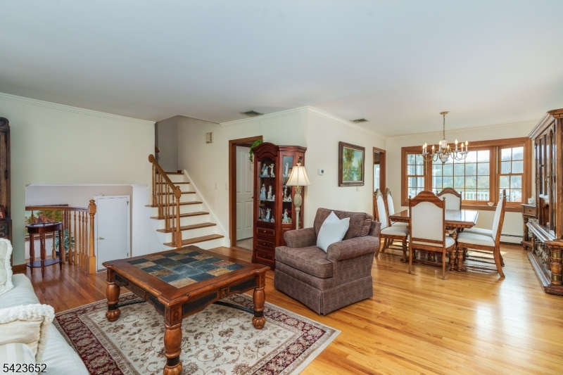 20 Stony Hill Ct