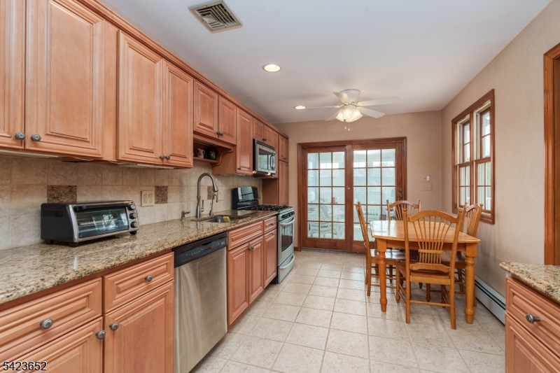 20 Stony Hill Ct