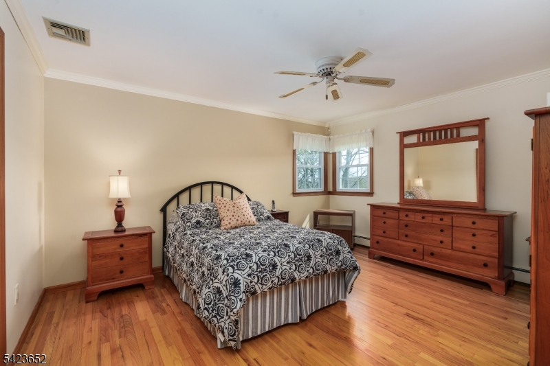 20 Stony Hill Ct