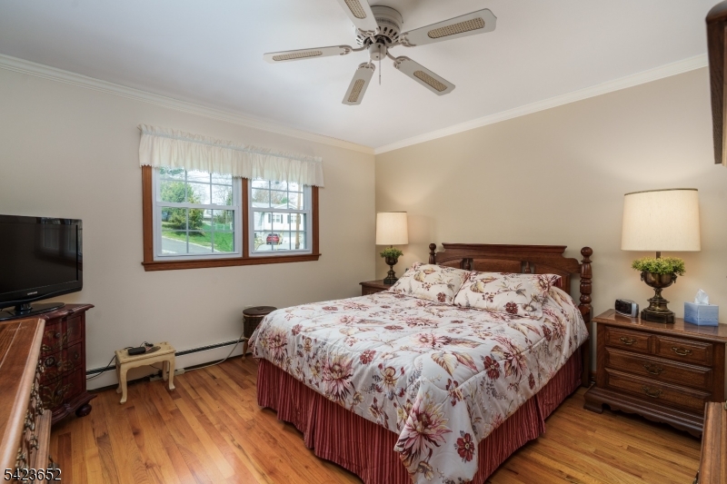 20 Stony Hill Ct