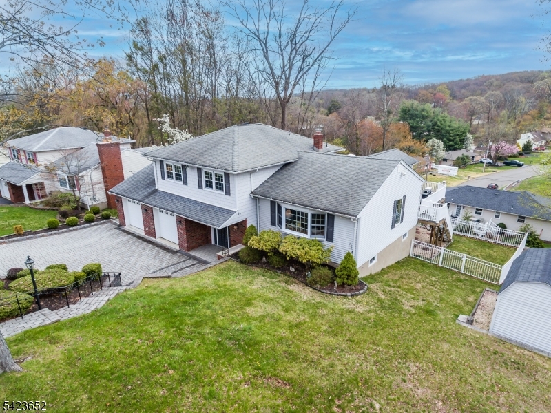 20 Stony Hill Ct