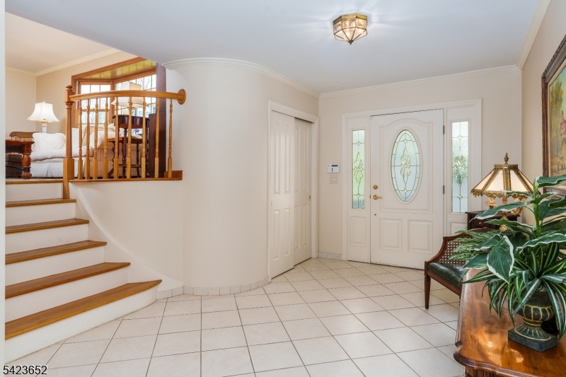 20 Stony Hill Ct