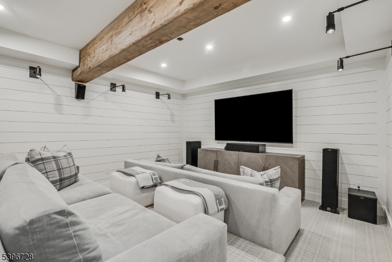 464 Cherry Lane