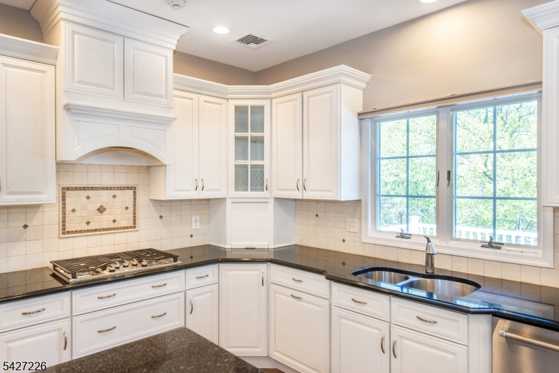 4 BRANDYWINE CT